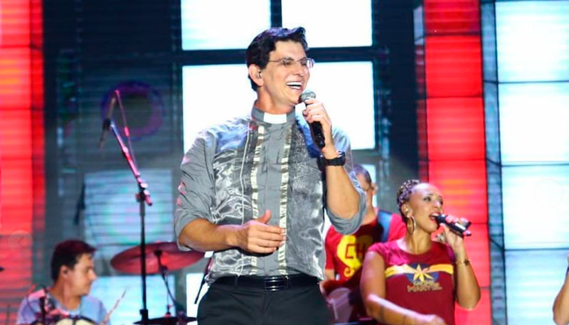 Padre Reginaldo Manzotti (Foto: Reprodução / Instagram)