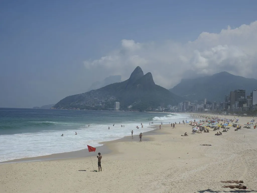 A cidade do Rio de Janeiro é um dos municípios onde o comércio pode abrir as portas novamente. 
