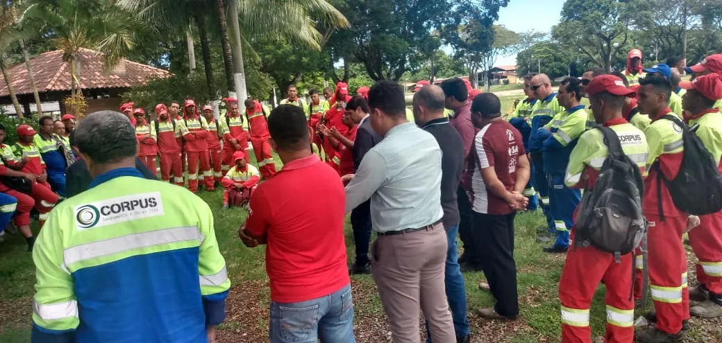 Imagem ilustrativa da imagem Funcionários encerram greve e coleta de lixo volta ao normal na Serra