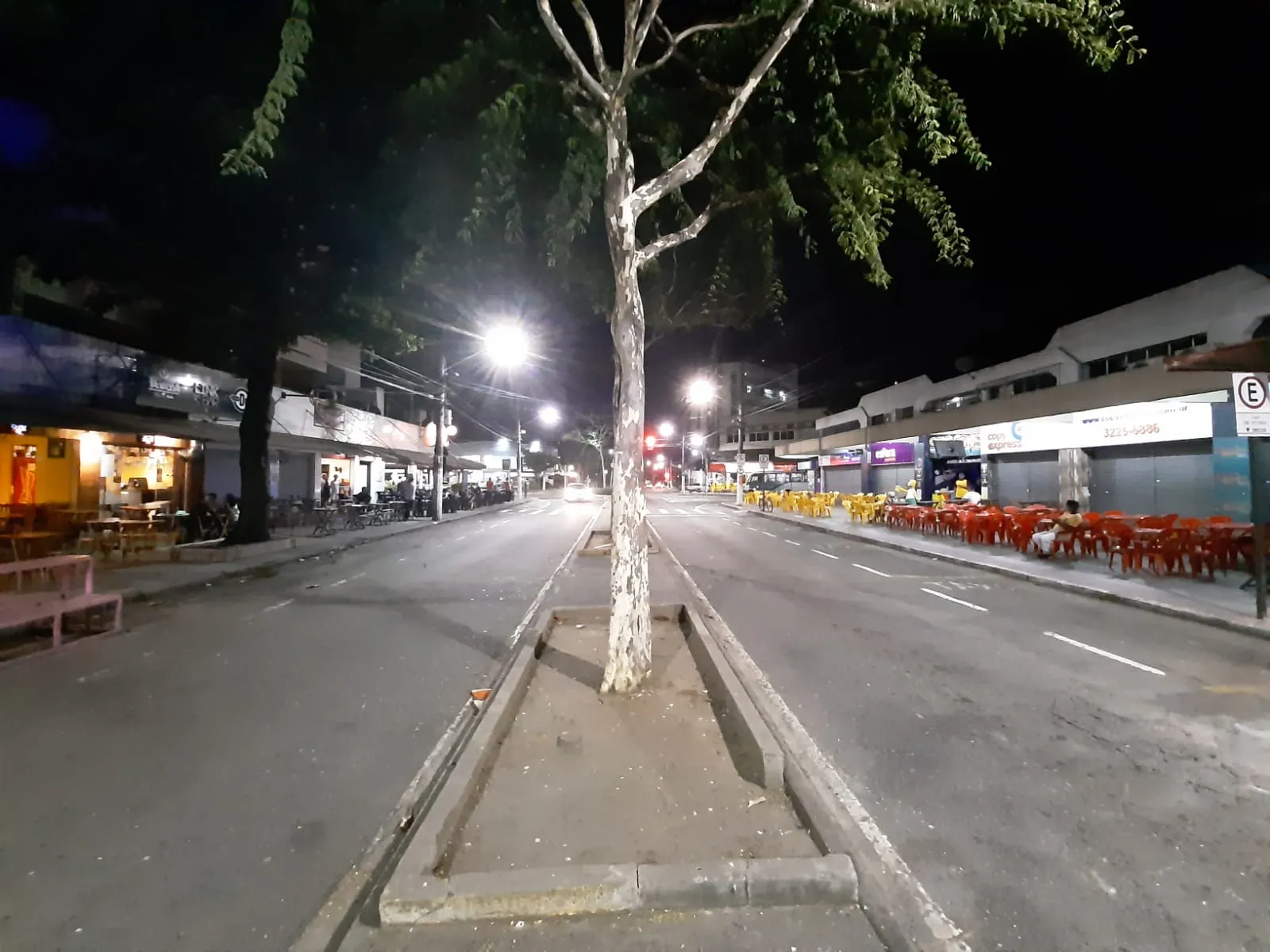 Imagem ilustrativa da imagem Triângulo e Rua da Lama vazios na primeira sexta-feira de isolamento