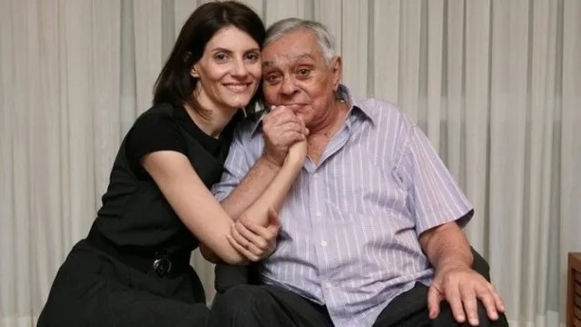 Imagem ilustrativa da imagem Viúva de Chico Anysio diz ter depressão e que Mazzeo impede Lug de Paula de receber herança