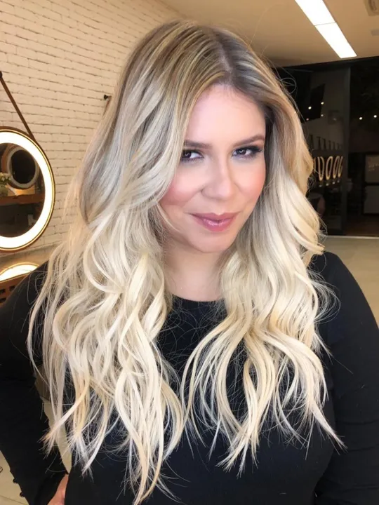 Imagem ilustrativa da imagem Marília Mendonça rebate boatos sobre rinoplastia: "Meu nariz é esse"