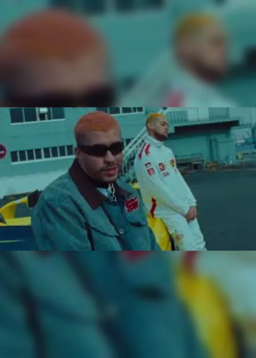 Imagem ilustrativa da imagem Bad Bunny e Yaviah estão velozes e furiosos no clipe de “Bichiyal”. Confira aqui: