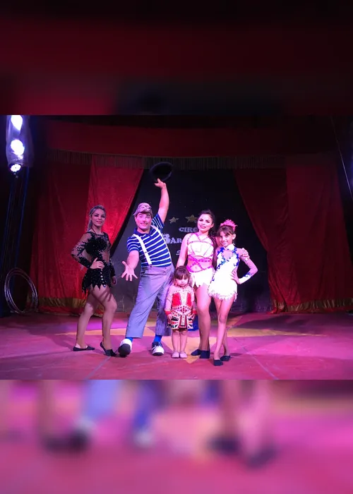 
          Imagem ilustrativa da imagem Sem plateia, artistas de circo passam necessidade
          