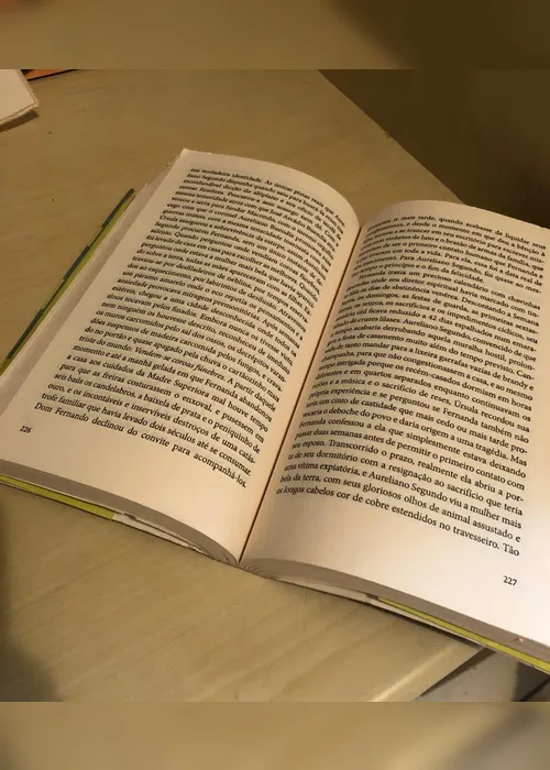 Imagem ilustrativa da imagem Livro de brasileiro sobre jovens com HIV conquista até editora de "Harry Potter"