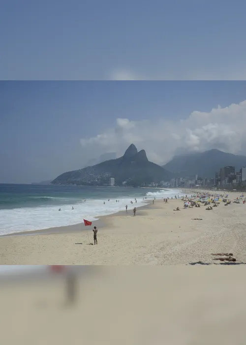 Imagem ilustrativa da imagem Rio reabre shoppings, bares, igrejas, estádios e pontos turísticos