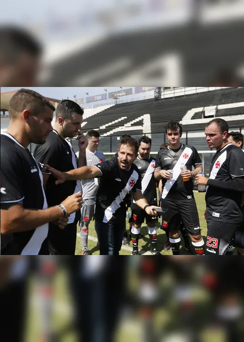 Imagem ilustrativa da imagem "Minha ideia de jogo para o Vasco é um bom futebol", diz Ramon Menezes