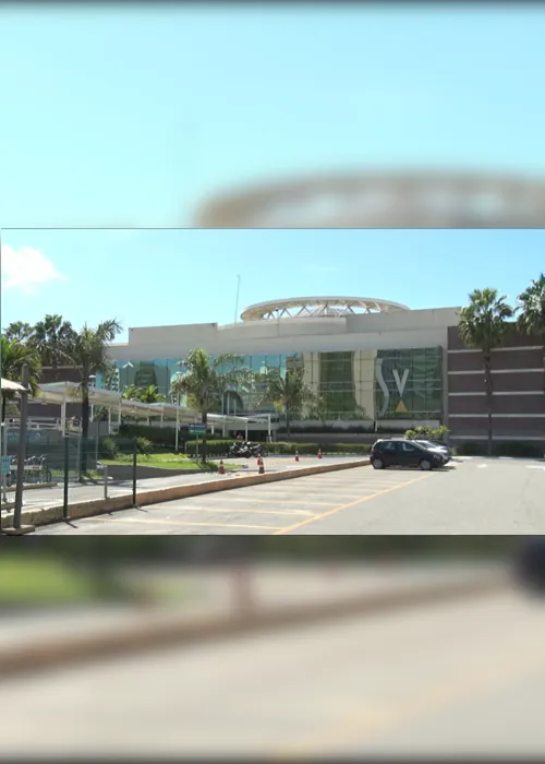 Imagem ilustrativa da imagem Prejuízo com shoppings fechados já chega a R$ 1 bilhão, estima associação
