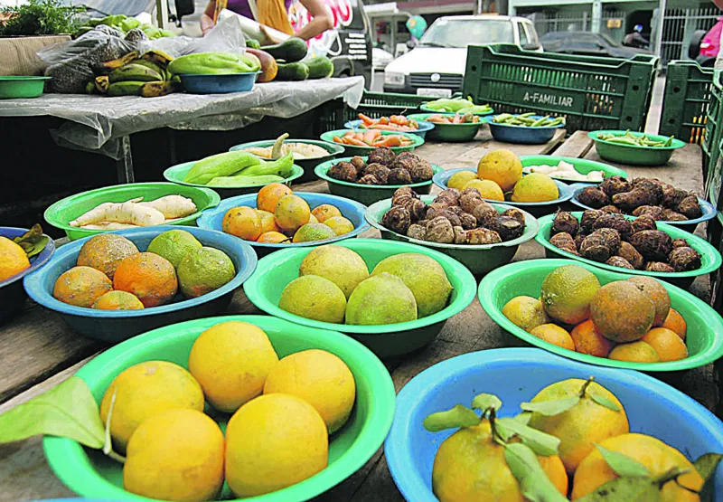Frutas e legumes: compra poderá ser feita pela internet em todo o Estado
