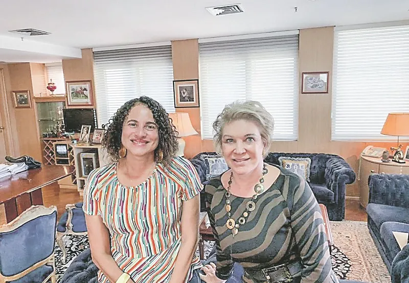Marta Suplicy e a presidente do PCdoB, Luciana Santos.