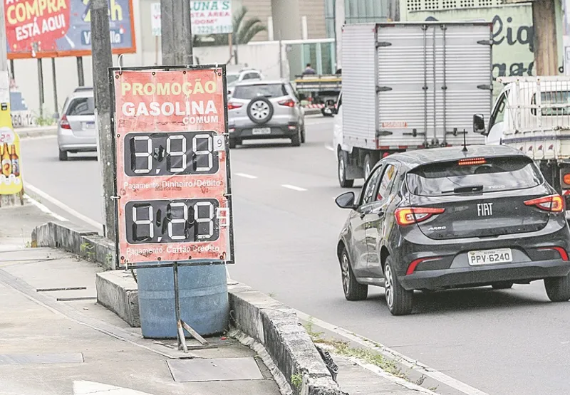 Posto em Vila Velha com gasolina a R$ 3,99: valor mais alto encontrado pela reportagem foi na Serra.