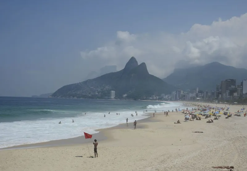 A cidade do Rio de Janeiro é um dos municípios onde o comércio pode abrir as portas novamente. 