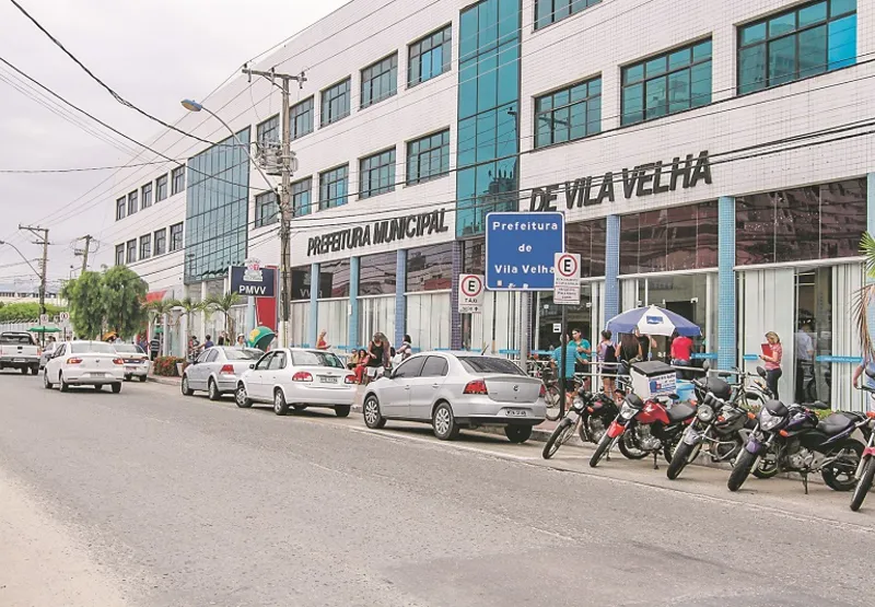 Prefeitura de Vila Velha oferece 14 vagas temporárias para médicos em várias especialidades