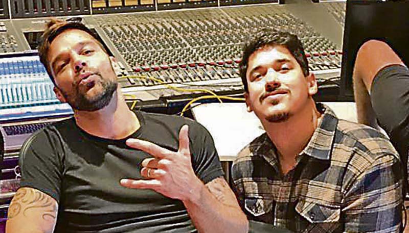 Arthur Marques já escreveu música para Pabllo Vittar e Urias e gravou canção com Ricky Martin, que ainda será lançada. (Foto: Arquivo Pessoal)