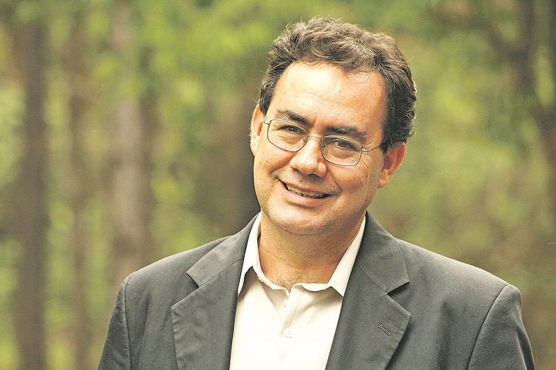 O escritor Augusto Cury está com best-sellers diponibilizados na internet. (Foto: Divulgação/Site Augusto Cury)