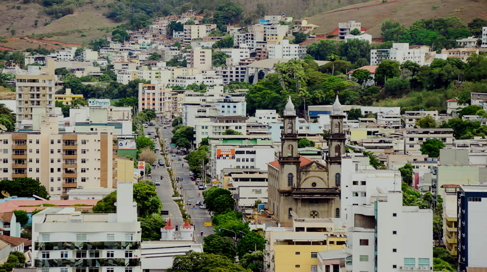 Vista da cidade de Castelo: prefeitura está com chances para a área da educação, com salário de até R$ 2.795 (Foto: Divulgação/PMC)