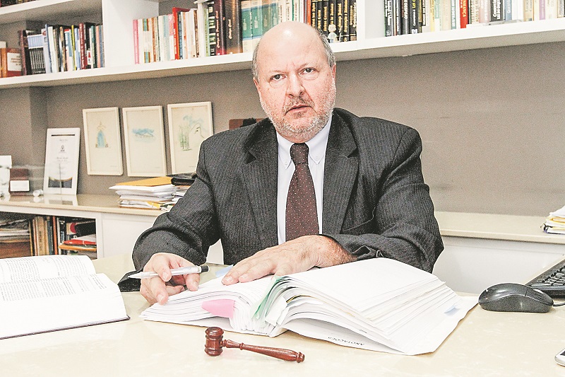 Advogado especialista em direito imobiliário, Diovano Rosetti. (Foto: Leone Iglesias)