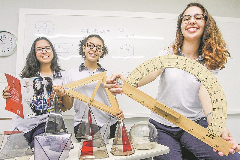 As estudantes Heloísa Cavalcanti, 15 anos, Luiza Rubim, 15, e Maria Fernanda Mattos, 17. (Foto: Kadidja Fernandes/AT)