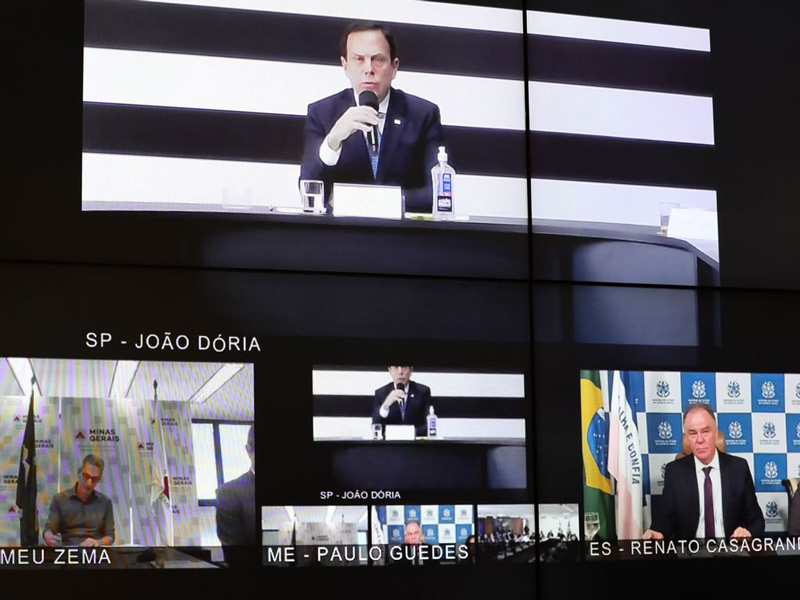 Casagrande, João Dória e Romeu Zema participaram de videoconferência (Foto: Marcos Corrêa/PR)