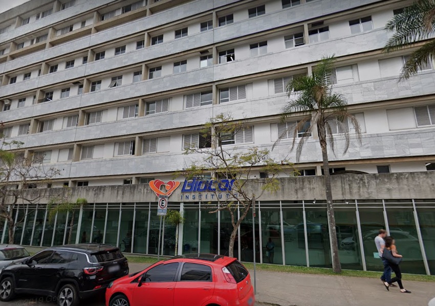 A vítima tinha 82 anos e estava internada no Hospital Biocor, em Nova Lima (Foto: Reprodução/Google Street View)