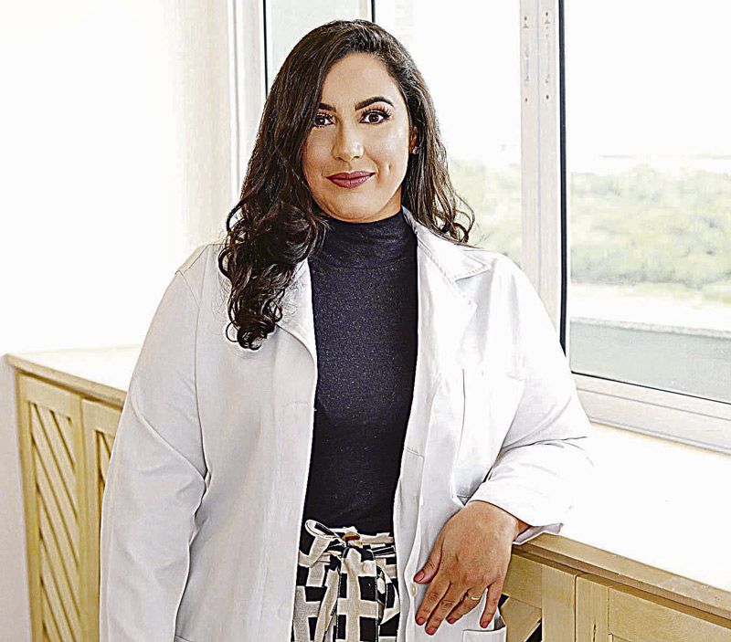 "Muitas vezes o uso contínuo de anticoncepcional mascara os sintomas da doença, entre eles, cólica intensa e infertilidade”, diz a médica radiologista da Bio Scan Livia Cesana Meyrellis (Foto: Divulgação)