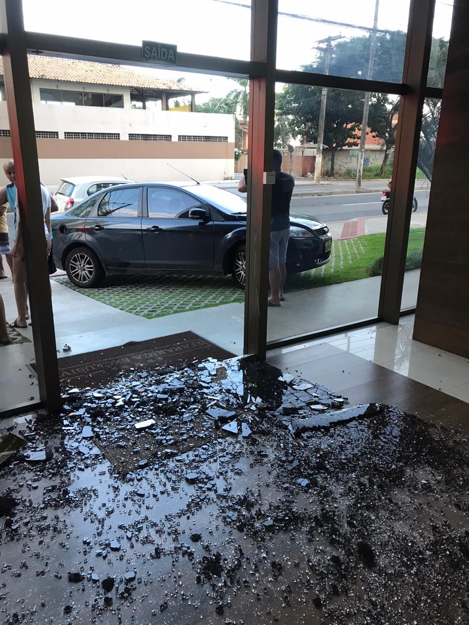 Motoboy fizeram protesto onde jovem foi esfaqueado (Foto: Leitor)