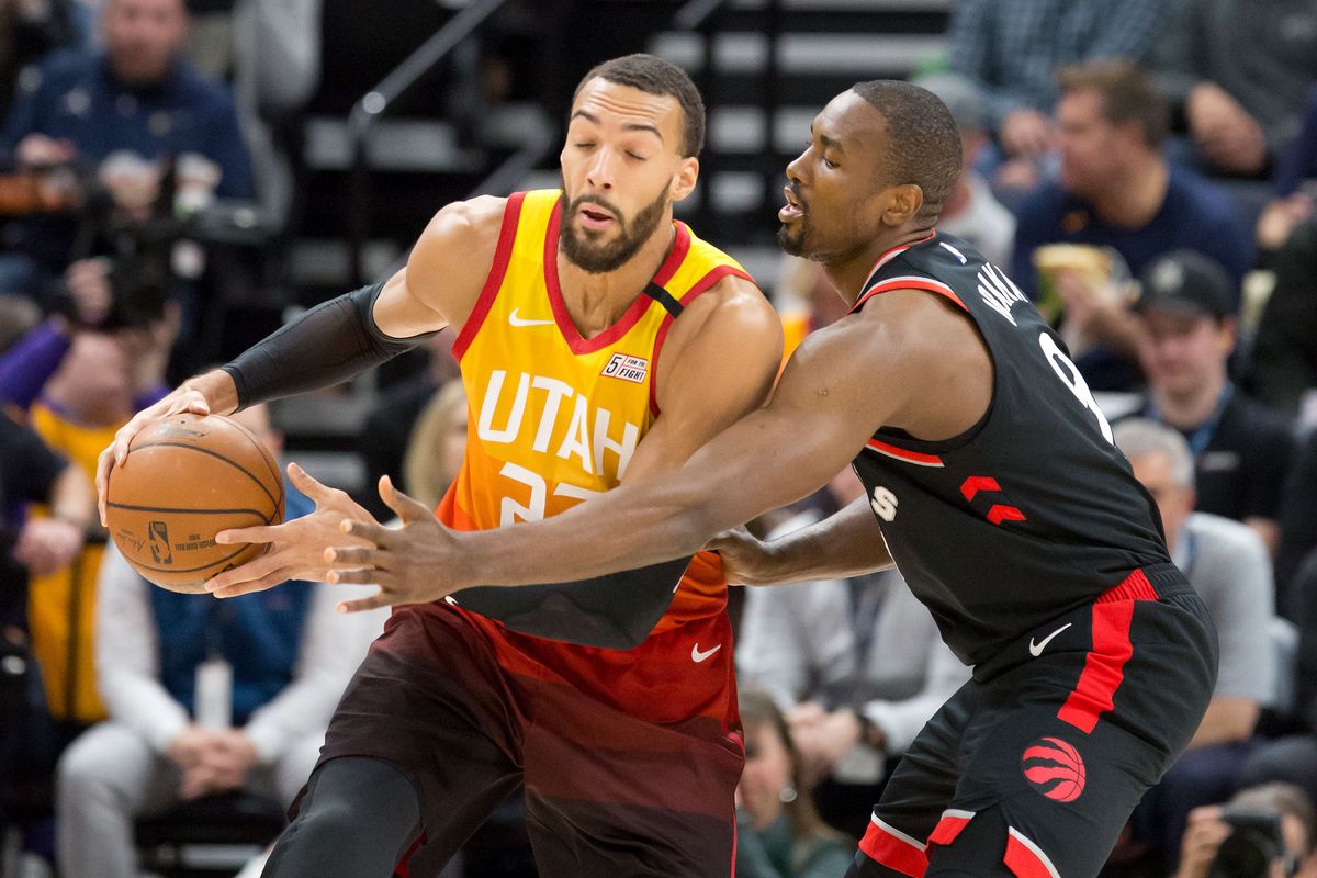 O pivô francês Rudy Gobert, do Utah Jazz, testou positivo para o Covid-19 (Foto: Russell Isabella / USA TODAY Sports)