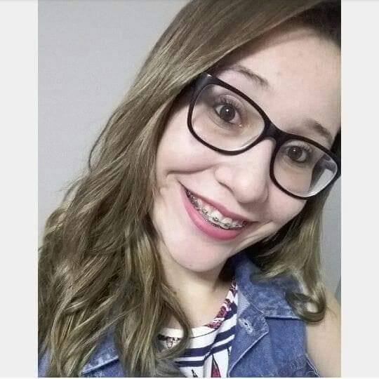 Julia foi morta a facadas (Foto: Divulgação)