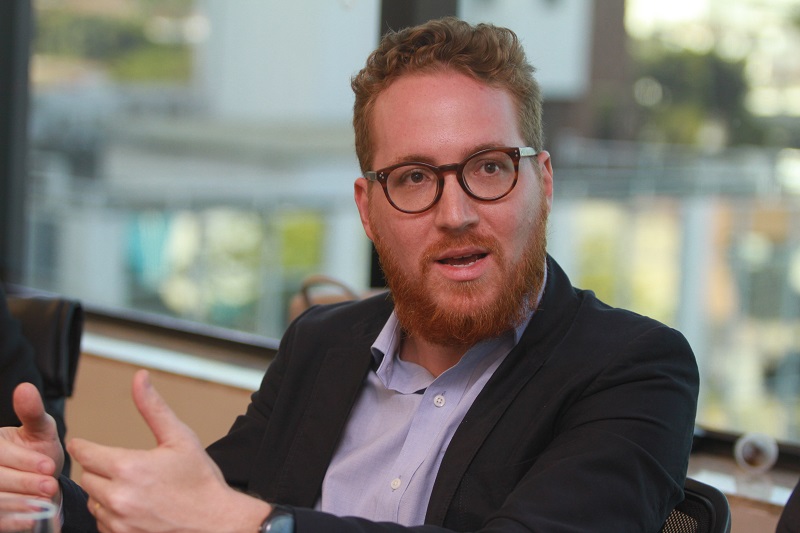 O secretário Vitor de Angelo disse que 47 mil alunos vão receber o benefício, relativo a R$ 4,22 por dia. (Foto: Dayana Souza/AT)