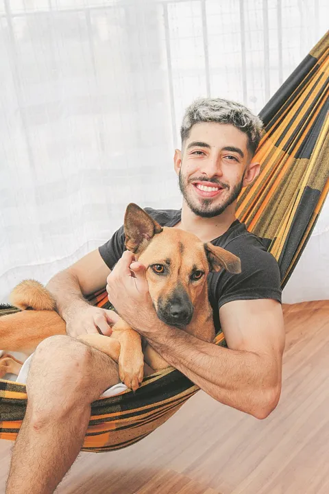 Imagem ilustrativa da imagem Aumenta a adoção de animais na quarentena