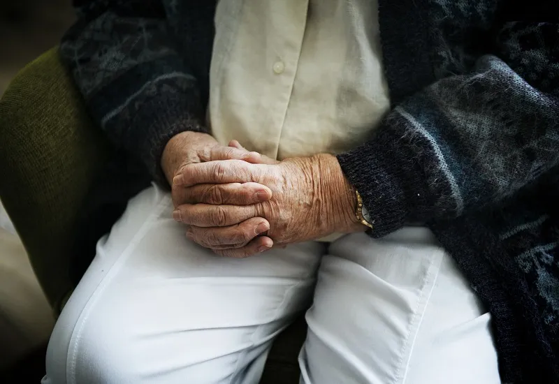 Imagem ilustrativa da imagem Estudo mostra que 39 idosos foram contaminados com a covid-19 em casas de repouso do Estado