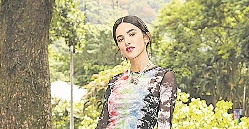 Imagem ilustrativa da imagem Manu Gavassi lança coleção de roupas e diz que vai doar prêmio do BBB 20