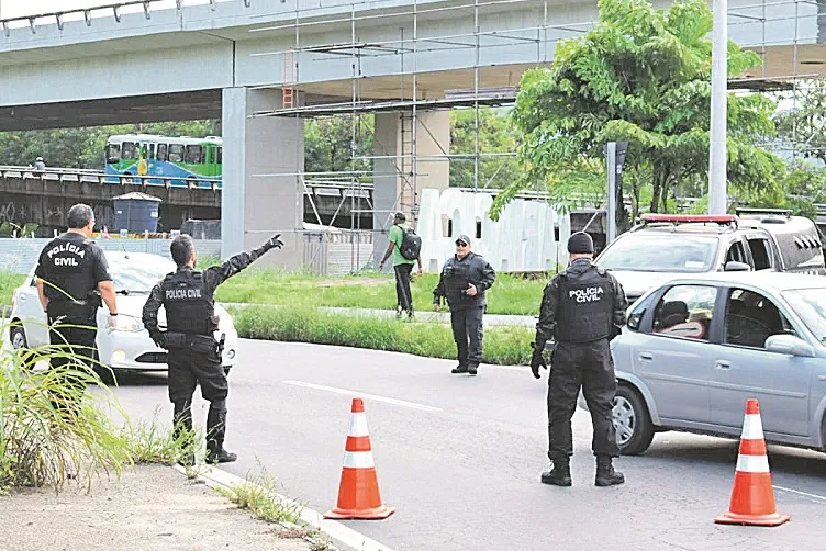 Imagem ilustrativa da imagem Polícia Civil vai abrir mais de seis mil vagas