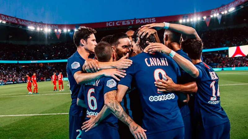 Imagem ilustrativa da imagem PSG derrota o Lyon nos pênaltis e conquista a Copa da Liga Francesa