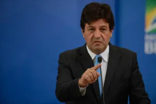 Imagem ilustrativa da imagem Dificuldade do Planalto: Mandetta não é Moro