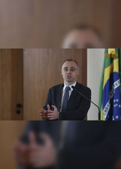 Imagem ilustrativa da imagem Ministro da Justiça determina que PF investigue vazamento de supostos dados de Bolsonaro