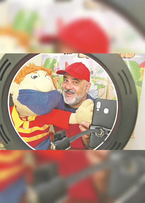 Imagem ilustrativa da imagem Contadores de histórias viram estrelas da internet