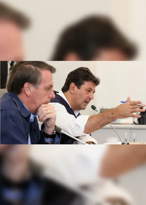 Imagem ilustrativa da imagem Bolsonaro convoca reunião com ministros, exclui Mandetta e chama Osmar Terra