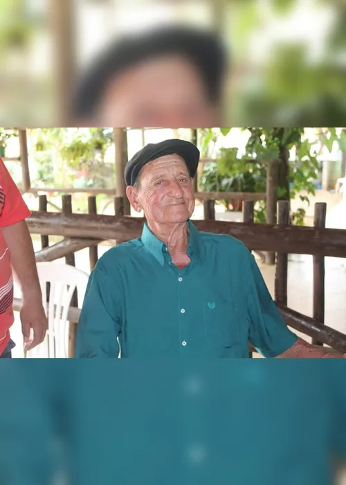 Imagem ilustrativa da imagem Familiares homenageiam idoso morto por coronavírus