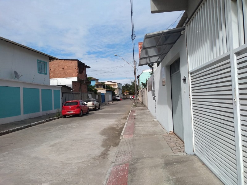 Rua Amazonas, em Bicanga, na Serra. (Foto: Fábio Nunes/AT)