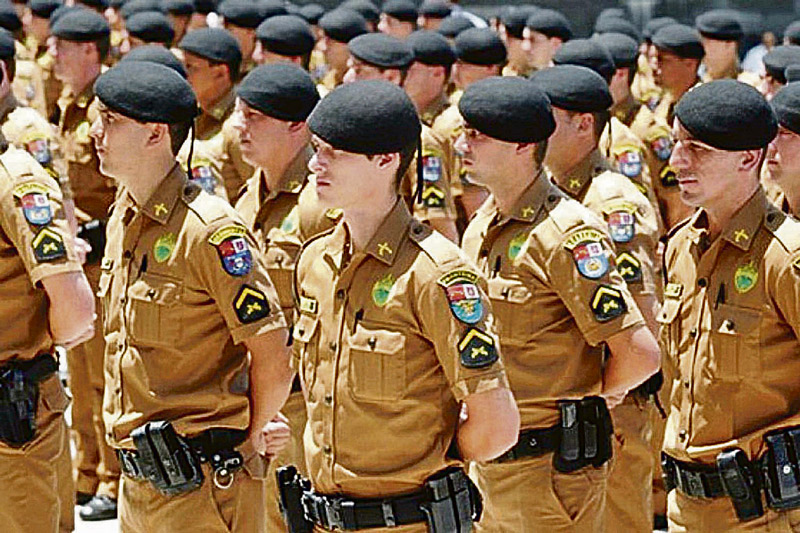 Polícia Militar do Paraná: concurso para soldado exige que o candidato tenha ensino médio completo (Foto: Divulgação)