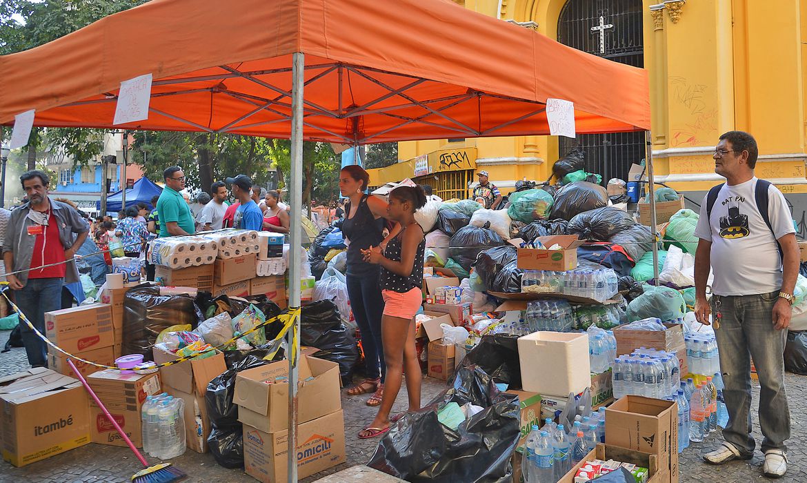 A Universidade Federal de Minas Gerais (UFMG) já recebeu R$ 379,6 mil em doações (Foto: Rovena Rosa/ Agência Brasil)