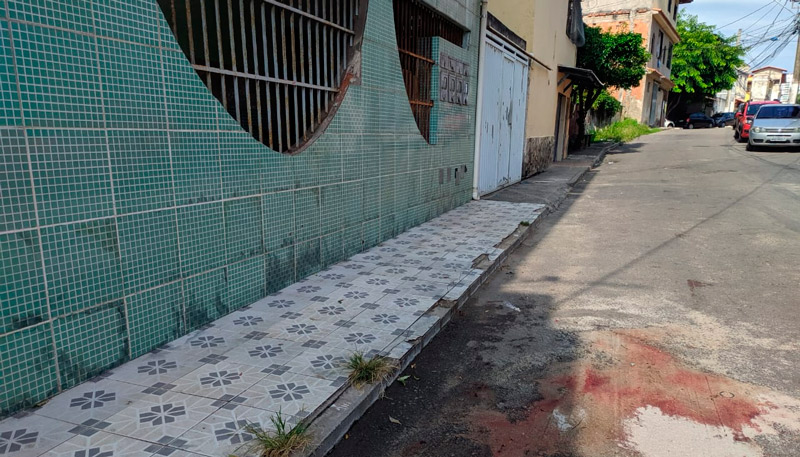 Local do crime onde os amigos foram mortos (Foto: Júlia Afonso)