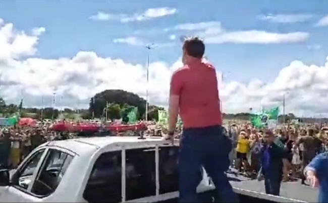 Bolsonaro participou de manifestação em Brasília. (Foto: Reprodução Twitter)