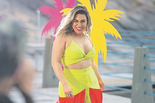 Cantora Naiara Azevedo (Foto: AgNews)