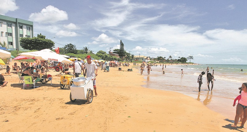 Praia de Manguinhos, na Serra, vai receber areia de outras regiões (Foto: Kadidja Fernandes - 23/01/2018)