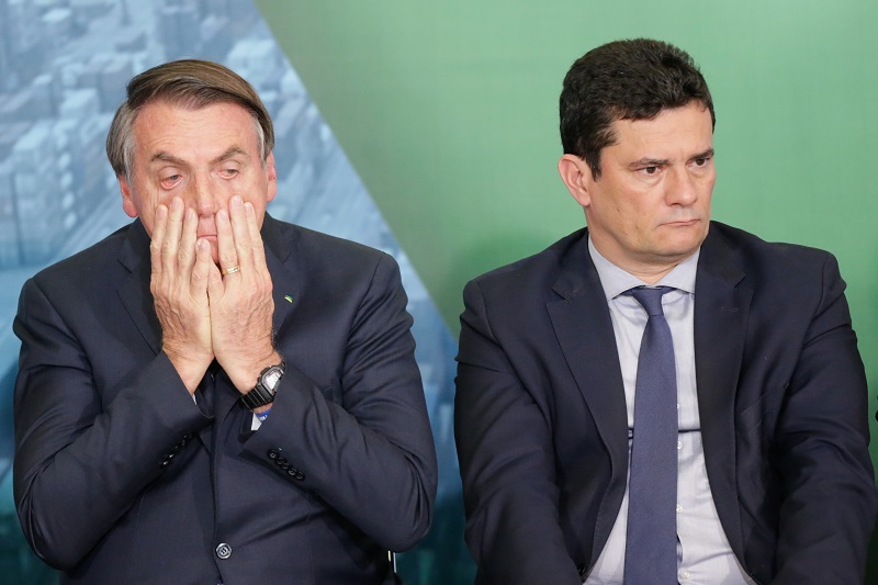 Presidente Jair Bolsonaro e o ex-ministro Sergio Moro (Foto: GABRIELA BILÓ/ESTADÃO CONTEÚDO - 18/12/2019 )