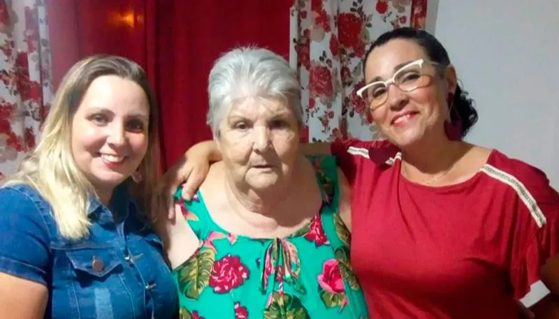 Imagem ilustrativa da imagem Filhos celebram o amor às mães em um mural virtual. Confira as homenagens!