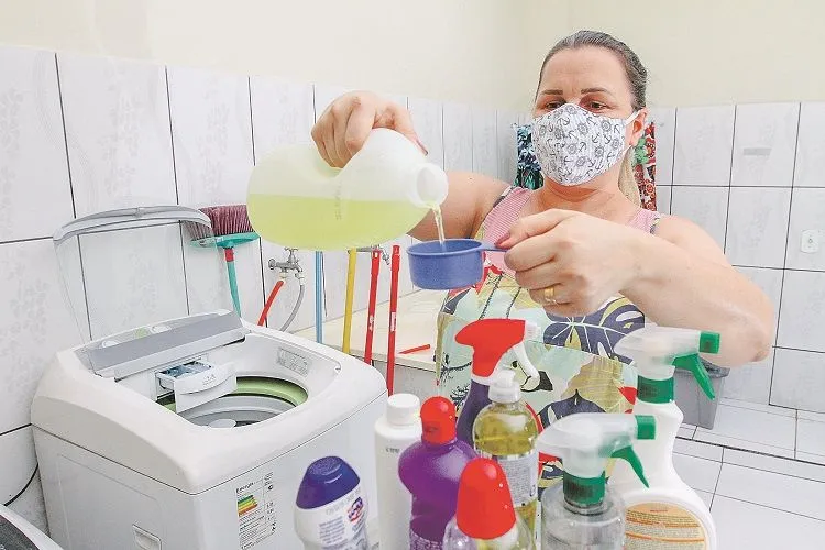 Imagem ilustrativa da imagem Aumentam casos de intoxicação por produtos de limpeza