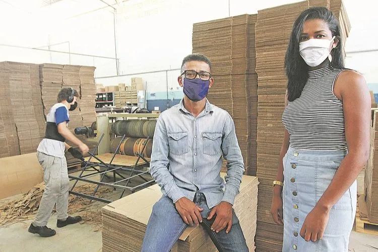 Imagem ilustrativa da imagem Empresas que vão investir e criar cerca de 8.650 vagas mesmo com a crise